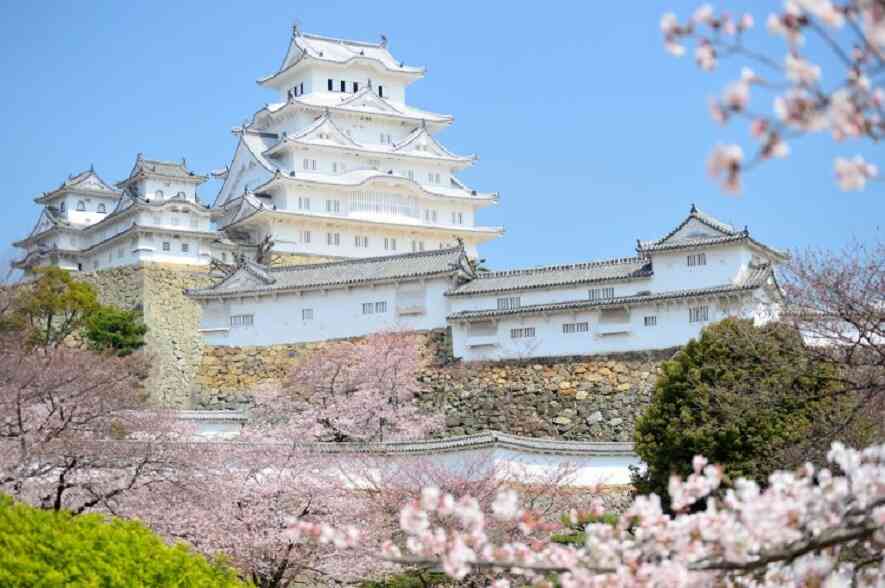Lâu đài Himeji - Địa điểm nổi tiếng mà bạn không nên bỏ lỡ khi đi XKLĐ Nhật Bản